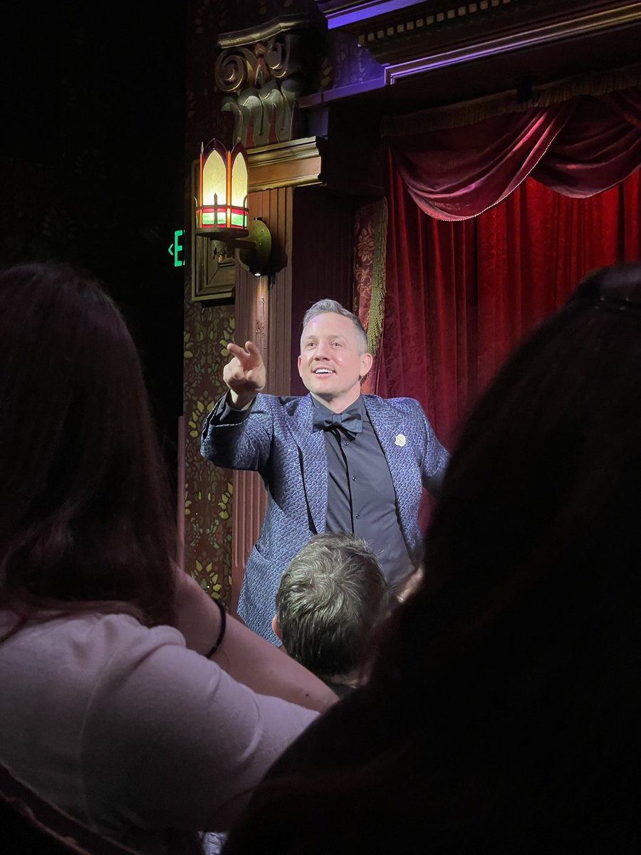 MagicianUnique's tweet photo. Livingstone Live at The Magic Castle in Hollywood Saturday and Sunday this weekend only!  https://t.co/Oj4Gi3n1bZ https://t.co/rWM0l2ljH8