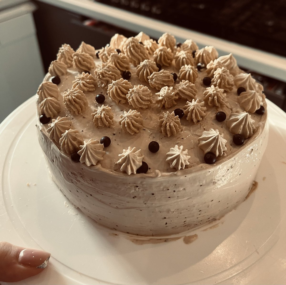 SaSchneide's tweet photo. Freshly baked homemade cake🤩🤩 https://t.co/2TRDrJMube