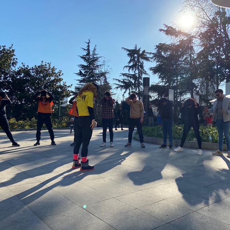 iuclosev's tweet photo. Bugün Maçka Demokrasi Parkında Sağlıklı Yaşam Yürüyüşü kapsamında etkinlik ve egzersizler yaptık. Güzel havanın tadını çıkardık. 🤩💫🎗️

@losev1998
@ustunezer
@hulya_unver
@TugceGucuyener https://t.co/vB0yKgOojE