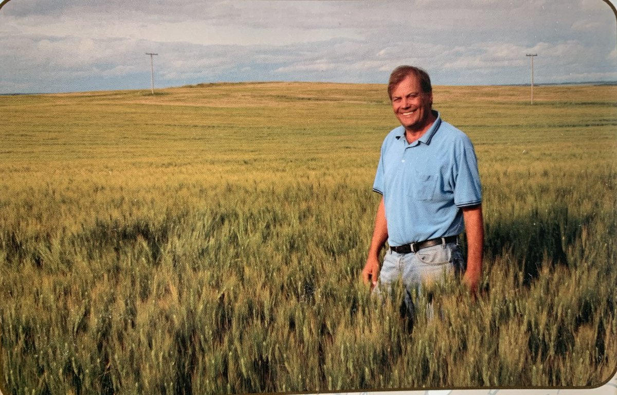 gordmcintyre's tweet photo. It's hard to believe it's been 10 years since Ron Petrie passed away. Man, he could write - five humour columns a week at @leaderpost and you LOL'd over every single one, I mean, c'mon! You were a dear friend, Ron, a man truly outstanding in your field ... https://t.co/HBKMzG5DL9