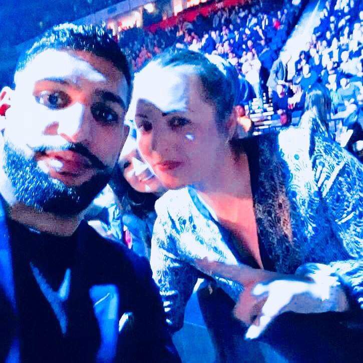 peosmiffy's tweet photo. Come on @amirkingkhan let this be your night .. Knock him out kid!! #boxing #khanvsbrook #khan https://t.co/GeDFYXTHsA