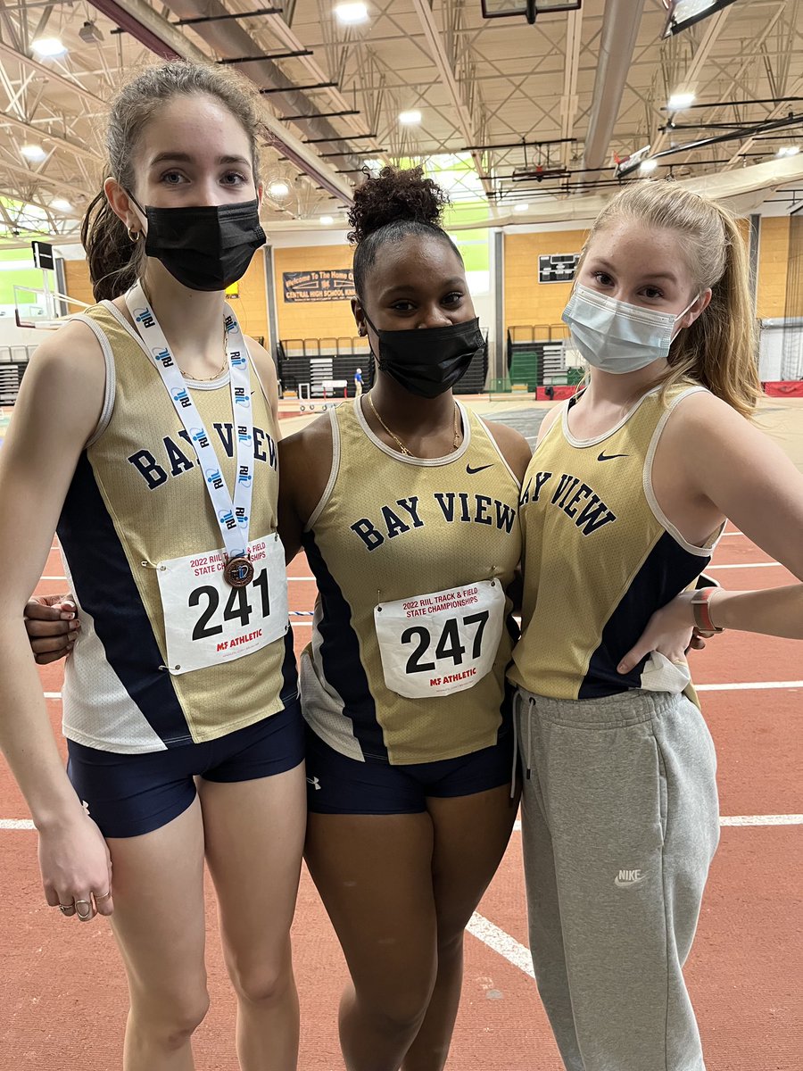BVBengals's tweet photo. Congratulations to our @bayviewacademy indoor track athletes who competed in the @riil_sports state championship!
Francine finished 4th in the 600 and has qualified for the New England’s. Suraily finished 10th in the shot put and Amy came in 7th in the 55m hurdles.  #WErBEMGALS🐯 https://t.co/ftMJt8rjsu