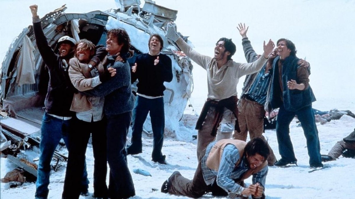 Люди начали замерзать. "Выжить" (Режиссёр: Фрэнк Маршалл, 1993) ￼.