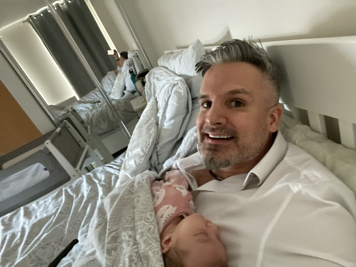 Mr_H_YouTube's tweet photo. Baby Hack ! When all else fails and your baby is still crying ! Put on @HomeFreeGuys !! Guaranteed baby calm ! #homefree #manofconstantsorrow #homefreemusic #baby #babyhack #music https://t.co/MHmNtTP7lt