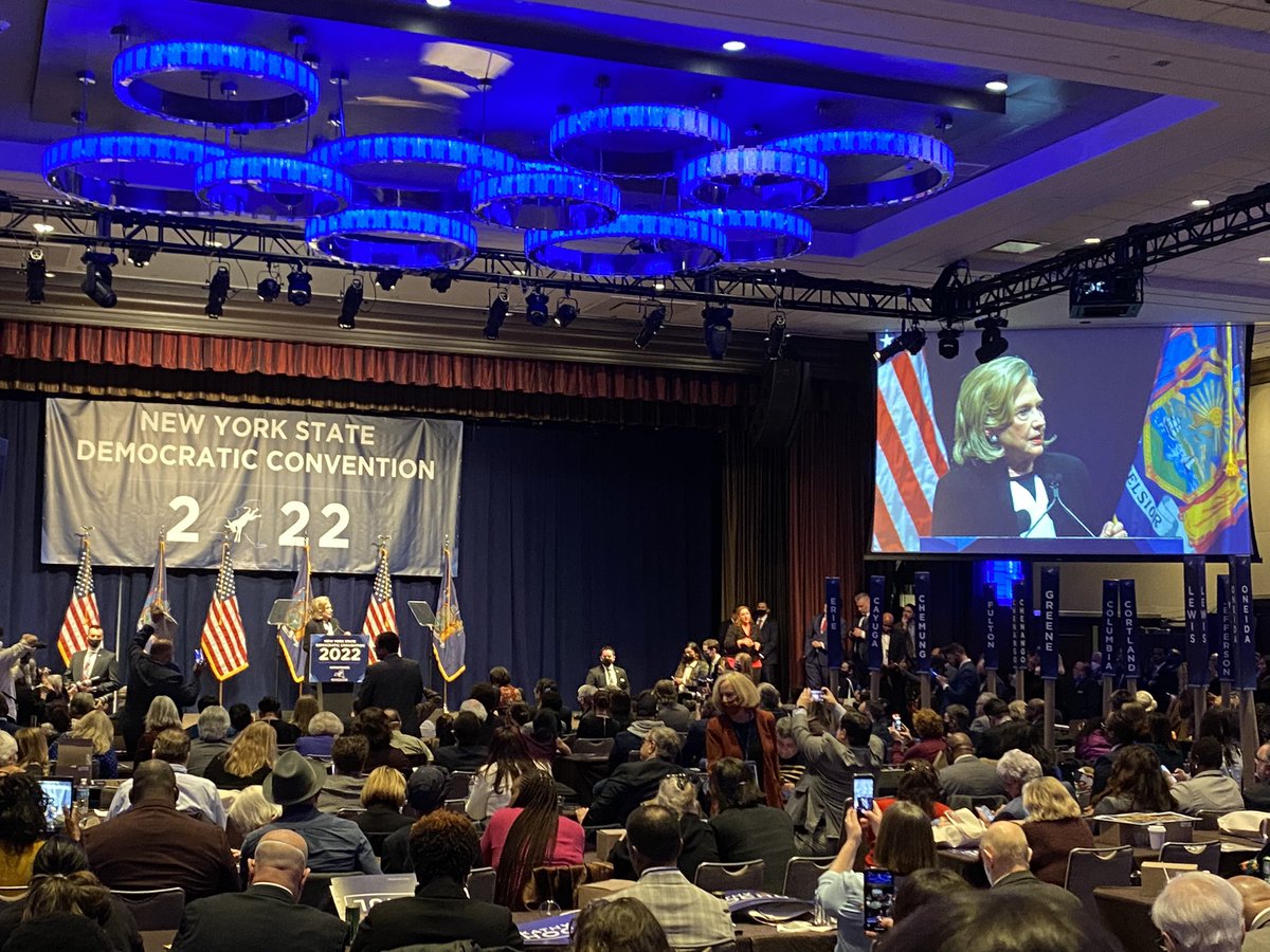 RamonCabralNY's tweet photo. &amp; now @HillaryClinton addressing the crowd at #NYDems2022 convention! https://t.co/oQIbkZt1rZ