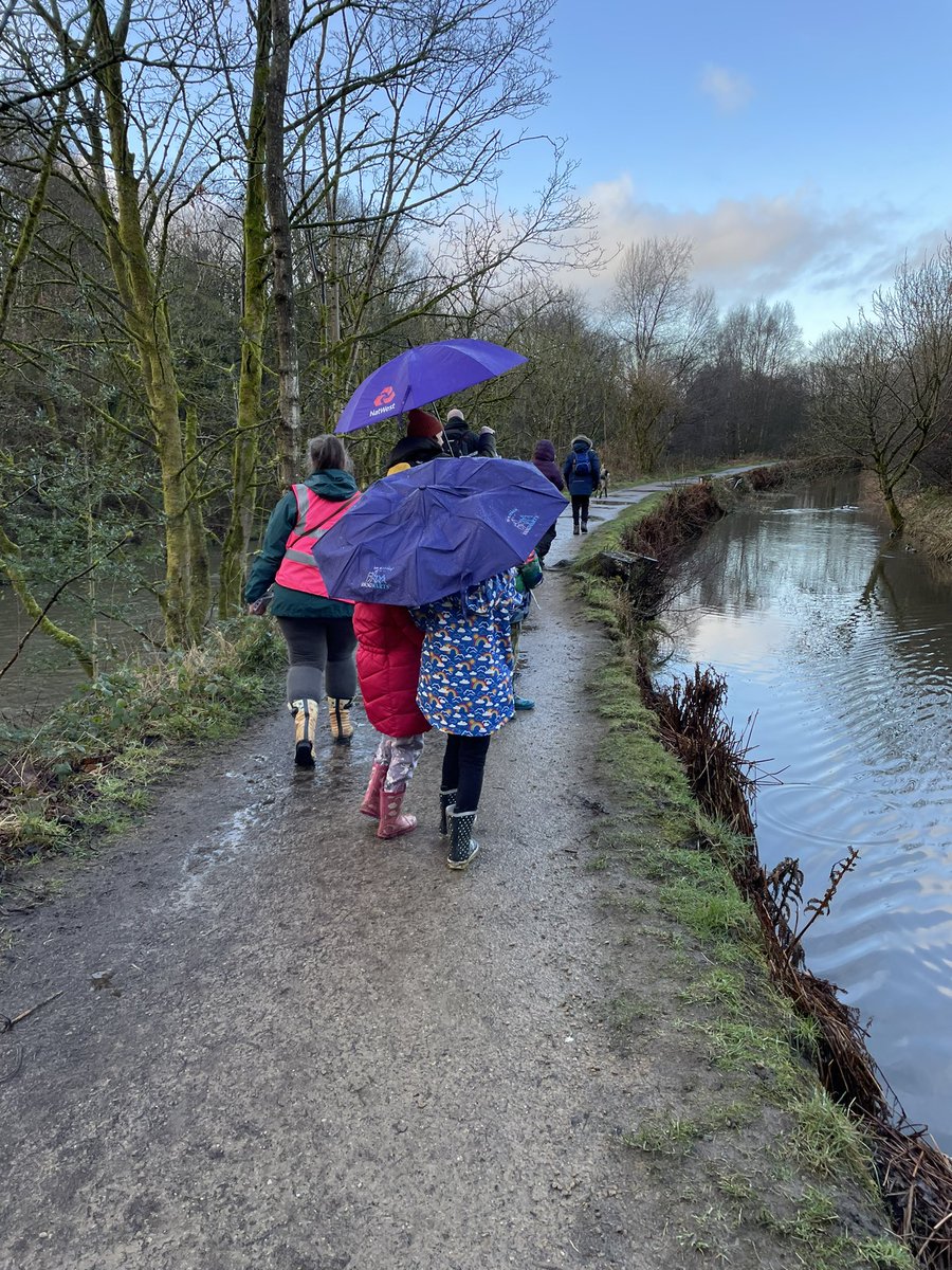 ShelleFox's tweet photo. @Thesunnywoodpro Bit of a wet one but had a fantastic time doing The Sunnywood Project Burrs History Trail with 44th ROBOT Beavers! The Beavers had loads of fun and definitely recommend 🥰 Thank you so much for the informative trail! #BeaverScouts @BRScouts https://t.co/SuyscyTlz1