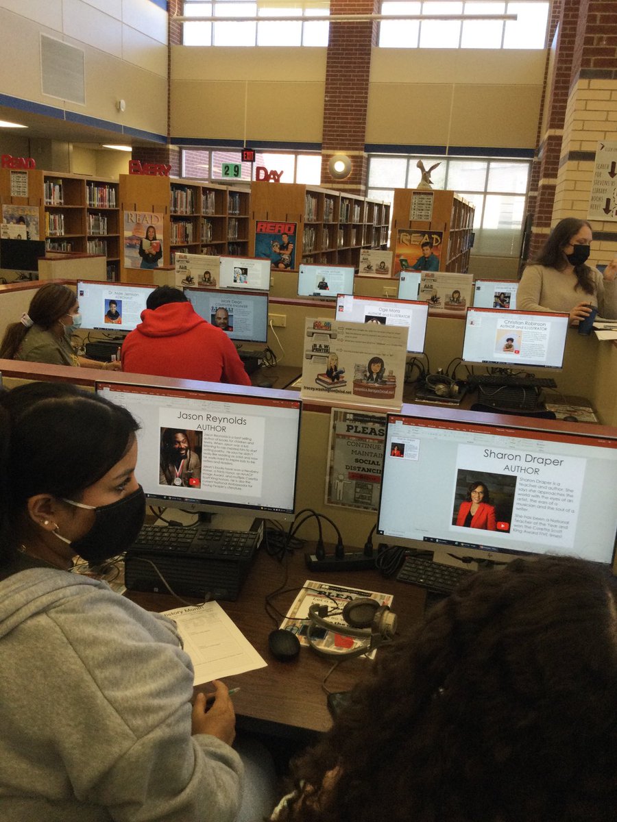 vbarajaslibrary's tweet photo. ⁦@NISDSTEVENS⁩ ⁦@StevensHSAVID⁩ Ss explore Black History Month Gallery Walk in the library! ⁦. Thanks for collaborating ⁦@MrsPozziSHS⁩ !@NISD_AVID⁩ ⁦@NISDLib⁩ https://t.co/u47heKD16z