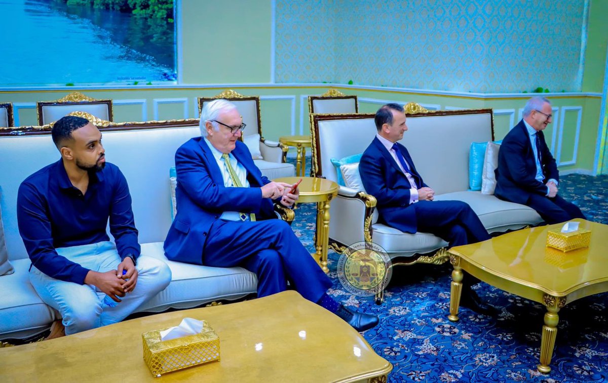 musebiihi's tweet photo. Very delighted to receive @GavinWilliamson and his delegation members today in Hargeisa. 

We are thankful for their unwavering, bold support and solidarity with our democracy and Somaliland's right to sovereignty.

#Somaliland https://t.co/UhpxiKUU2U
