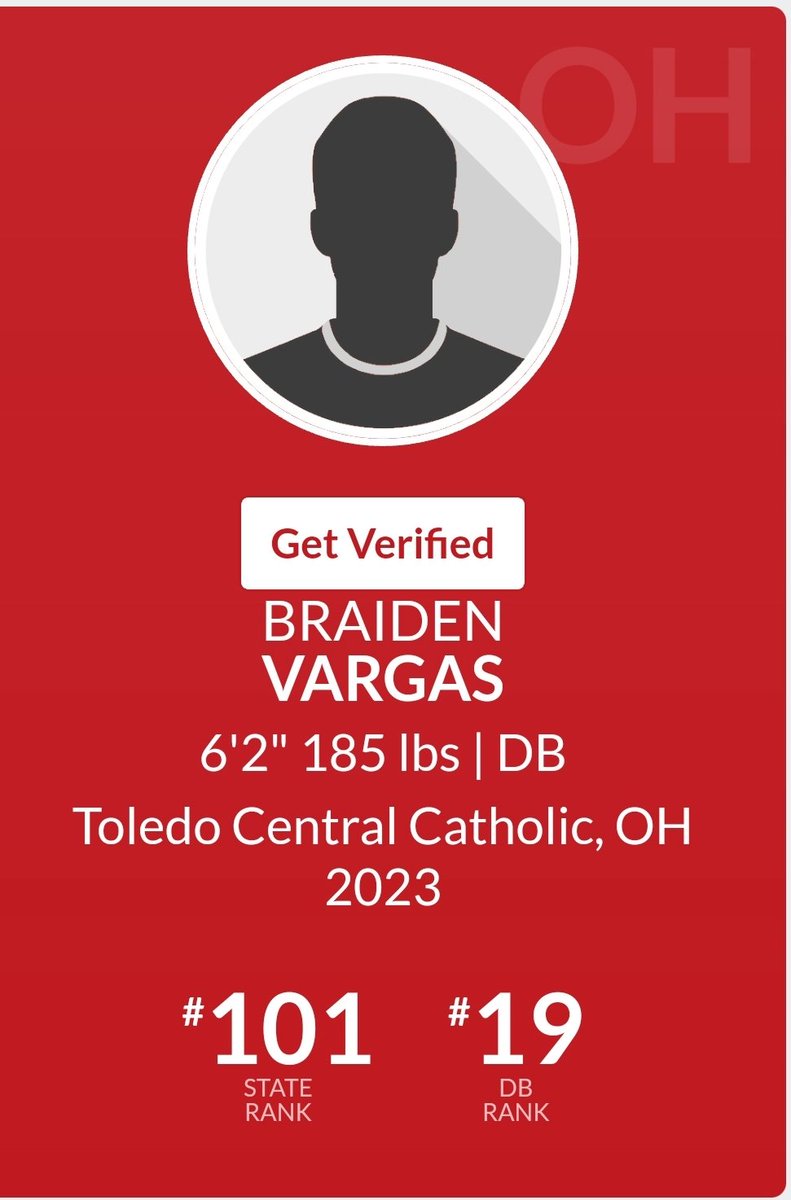 tjawls's tweet photo. @JaredLuginbill @AwlsBraden Congrats to the 3  @ToledoCCHS_FB players that made the list! 🏈☘️ https://t.co/iOLGrZBykc