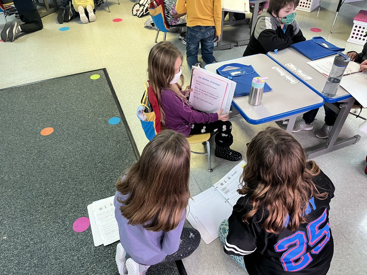 Jessica Andriatch tweet media