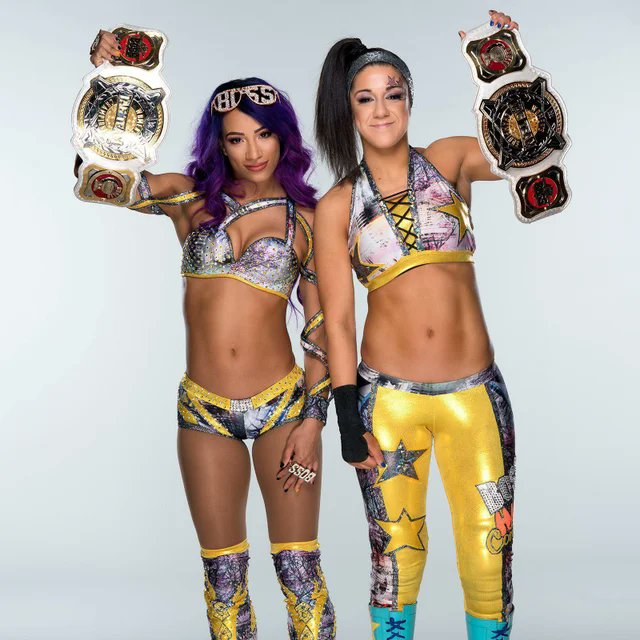 LegitCEOFan's tweet photo. Today 3 years ago, The Boss 'n' Hug Connection became the inaugural women's tag team champions after defeating 5 other teams in a elimination chamber matchโญ๏ธโญ๏ธโญ๏ธโญ๏ธโญ๏ธ
#sashabanks #bayley #bossnhugconnection #WWEChamber https://t.co/uLV2pYzWmg