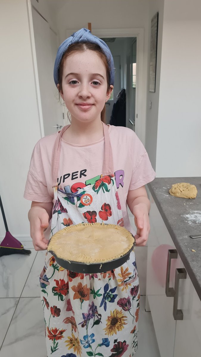 Sharon71Gifford's tweet photo. Eva made chicken and leek pie with pastry from scratch for the first time. Thanks @PinehurstP @year5sycamore  @appleofmyeyepl 😋 https://t.co/KtjZiMs7Bb