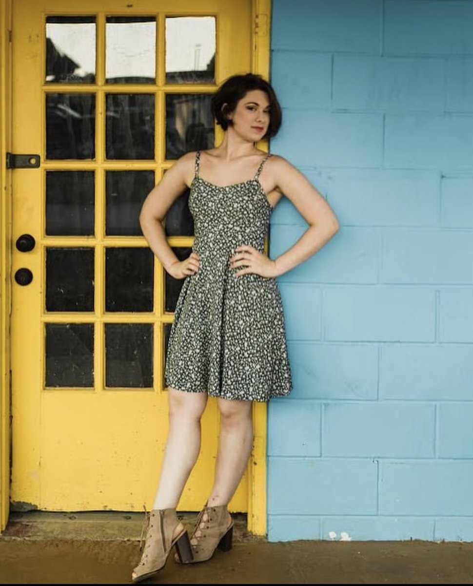 curbcenter's tweet photo. Writing Fellow Becca Kantor chatted with Kirsten about how she explores creativity, her work with the DREAM lab, and her hopes for the future.
Read more here: https://t.co/s1ImHezgSa https://t.co/wqEZ3BFag4
