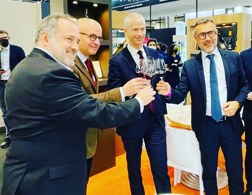 Excellent show and good discussions with our French Minister of Foreign trade <a href="/franckriester/">Franck Riester</a> this week at @wineparisevent ! Also a record year for our French wines &amp; spirits exports in 2021 with 15.5 bn euros! Let’s keep going! <a href="/BonneteCI/">BCI</a> <a href="/franceintheus/">Embassy of France in the U.S.</a>