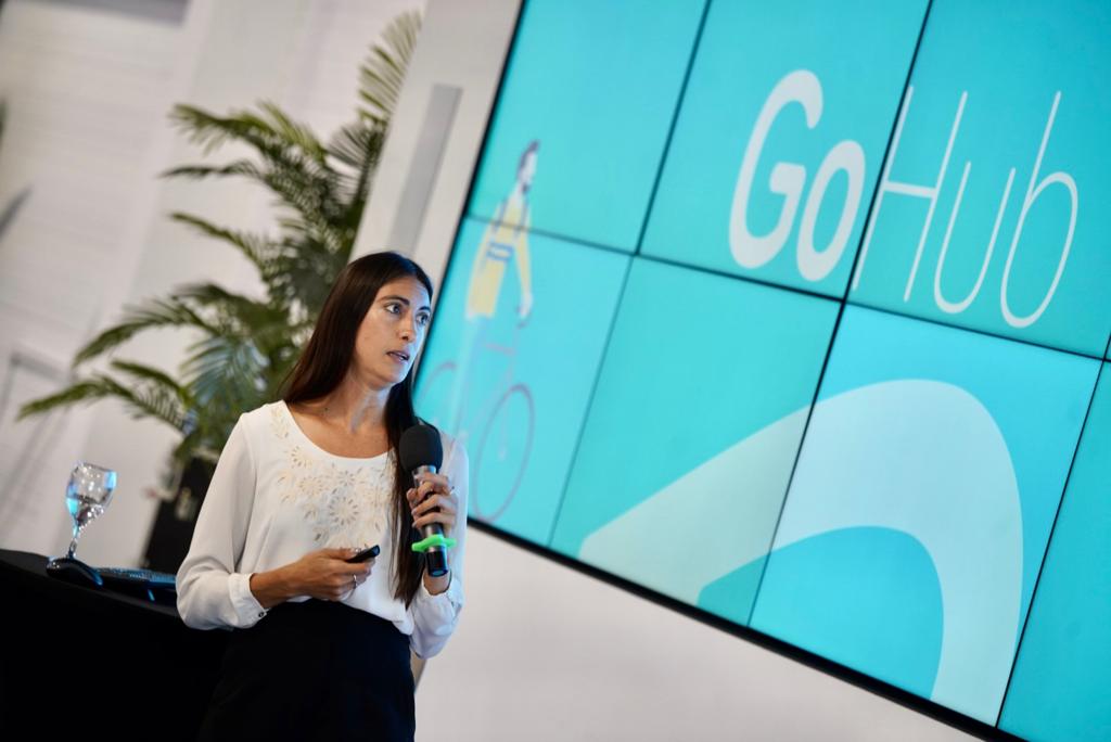 GoHubVentures's tweet photo. Women power⚡️Las CEO de #AgrowAnalytics @Anto_Newells y de @anfibium muestran sus soluciones #agtech #IoT y de #MovilidadSostenible #carbonocero #sostenibilidad
#GoHubDay #GoHubPeople https://t.co/uoBUdK2NNV