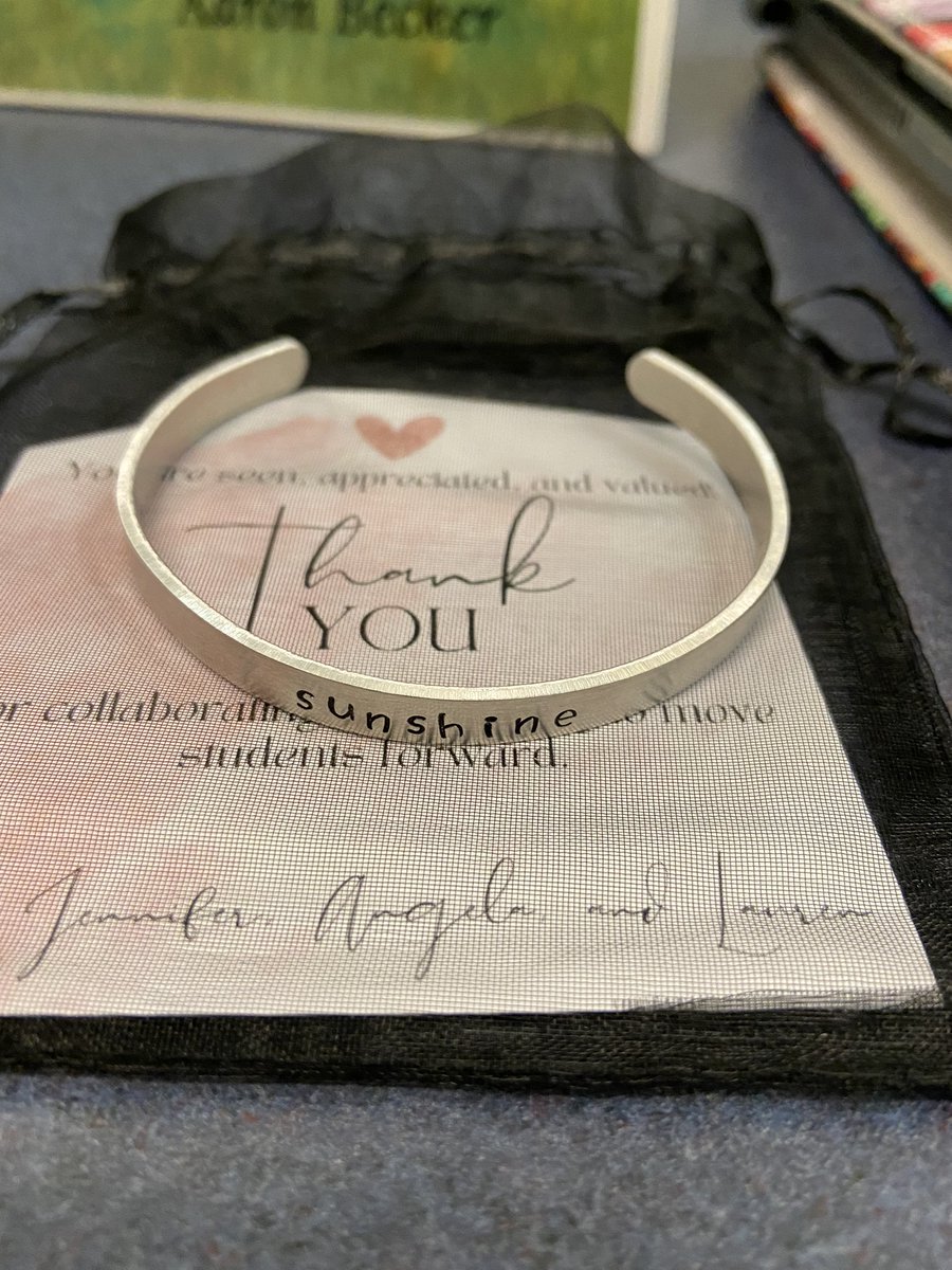 MsGriffinccsd's tweet photo. Sweetest gift from @TheLaurenAbrams Thank you! ❤️❤️ https://t.co/aOkRJLEnDj