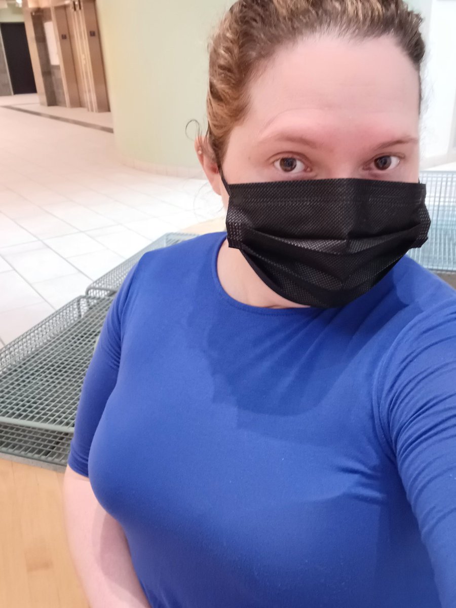 lecorbeausage's tweet photo. Proudly wore blue today to cheer on @TeamNiklasEdin ๐ฅ I guess it worked!! Heja Sverige!!! ๐ธ๐ช
#Curling #goingforgold #OS-final #SmilingUnderTheMask #hejasverige #sorryCanada https://t.co/VZq7OoRgYm