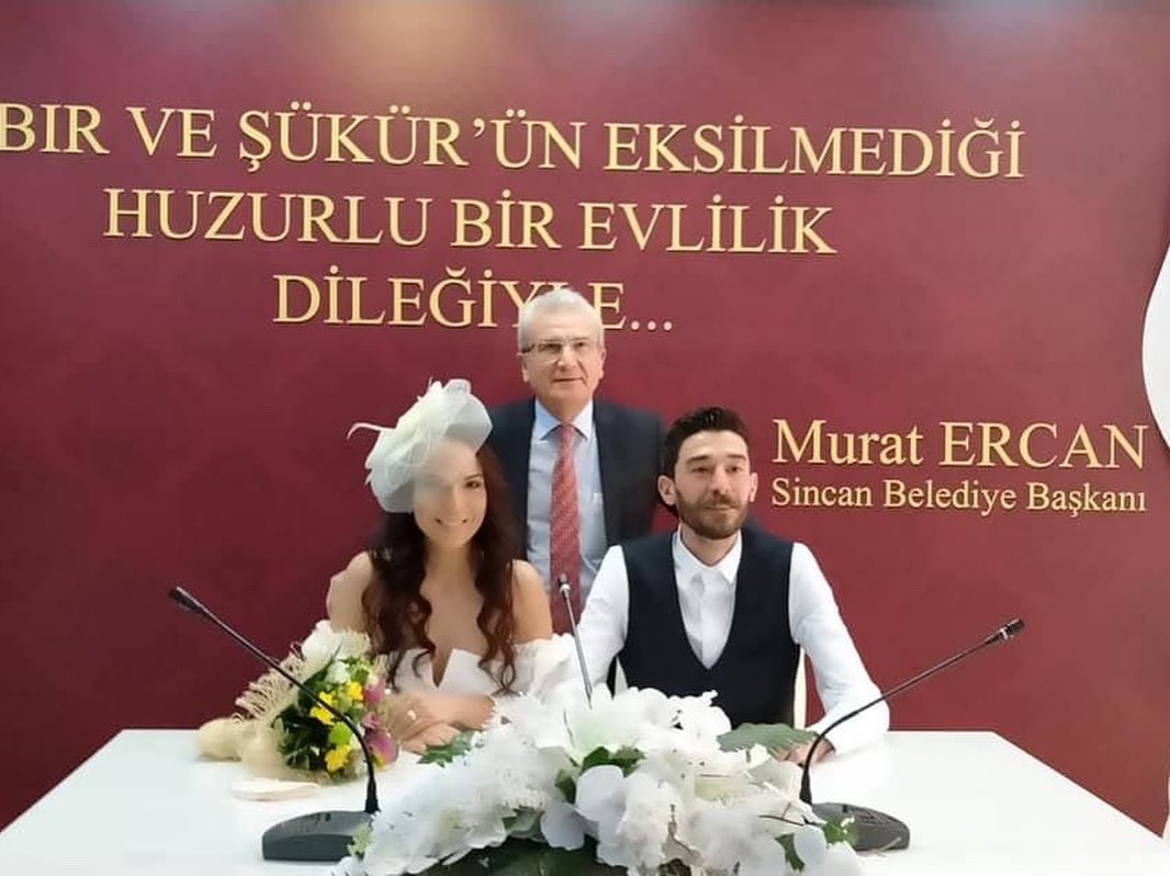 Federasyon Başkanımız Sayın Hasan Şen Bey’in Kızına Bir Ömür Boyu Mutluluklar Dileriz.

#KasderfedAnkara