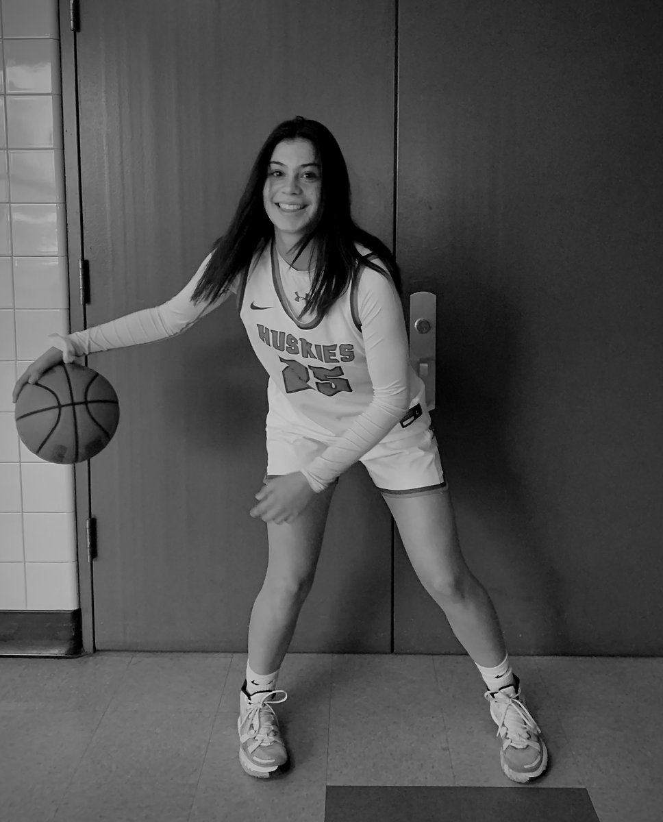 calstarssac's tweet photo. the AAU travel season. Excited to see what the future has in store. https://t.co/xPT15sppEA