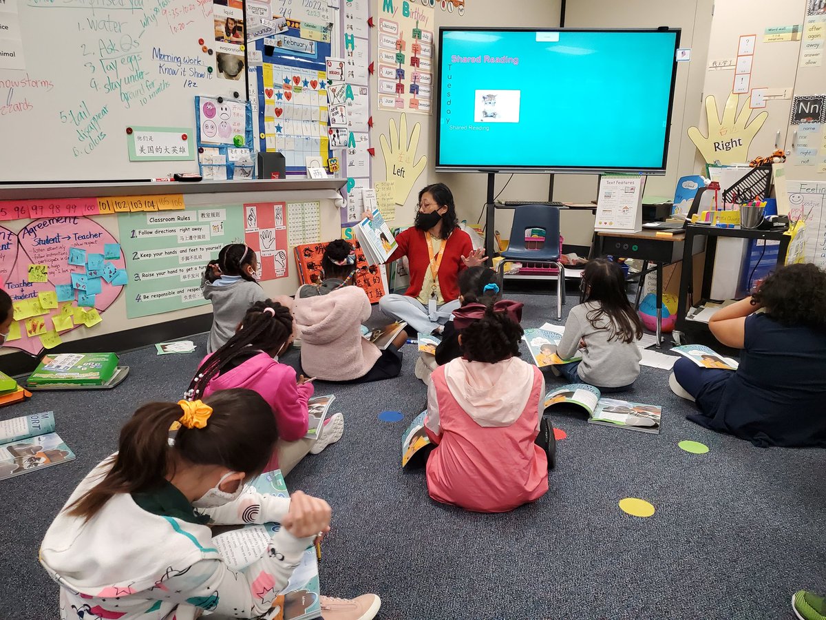 RobJackSpec_ela's tweet photo. The excitement and engagement just brings the sunshine on this cloudy/rainy day!!☀️🌧☔️ @PetroskyPirates @Yang_kinder @MsJonson @Chiang_1stG https://t.co/zZdDuBKZZv