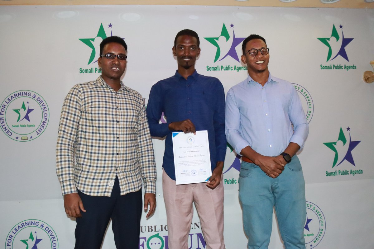 hikam_sh's tweet photo. After one month of #blog training @somalipubagenda  organized by @SPACLD, I would like to share my reflection.
here👉 is my piece https://t.co/A0neszr4eZ https://t.co/R2MgAyG4Iz