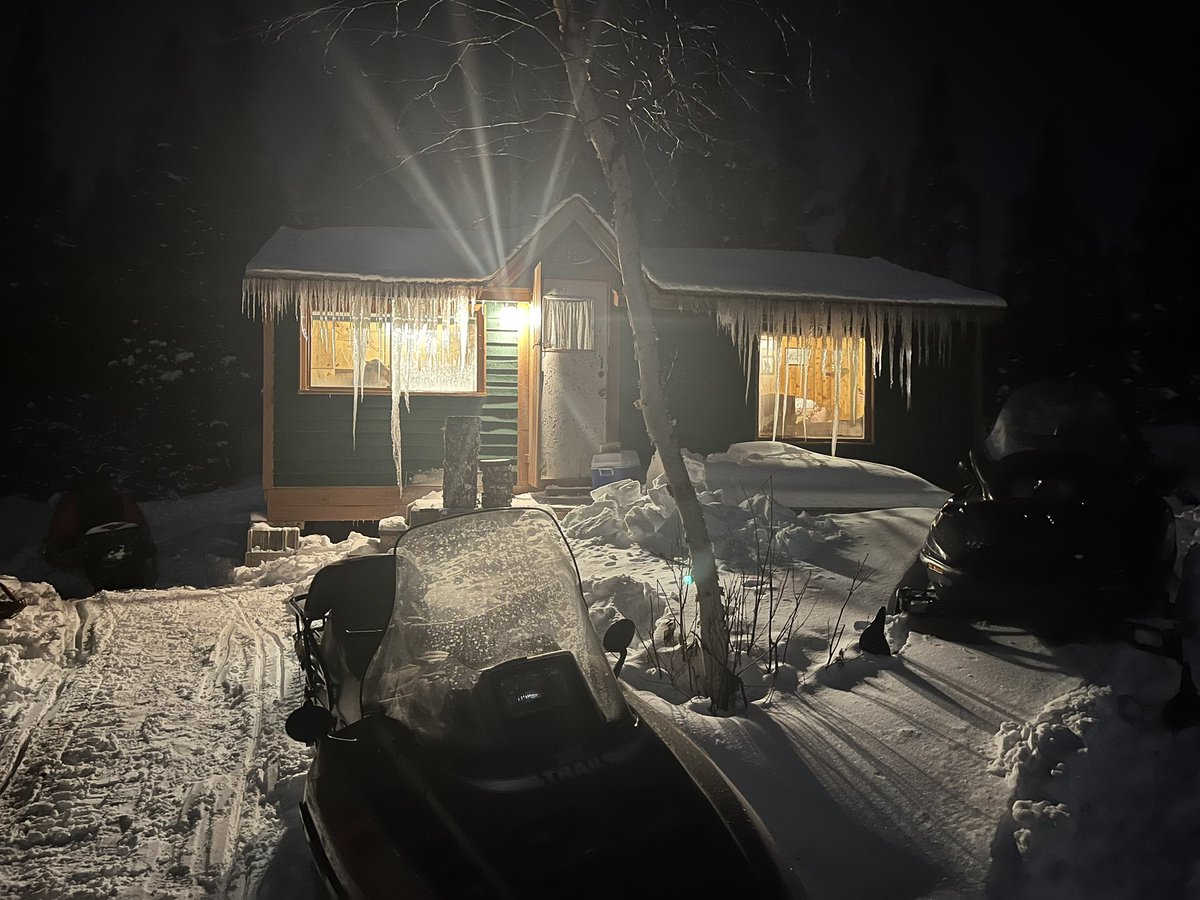 Large night at the cabin #BigJs