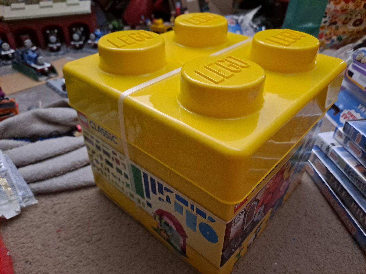 HarveyRivers17's tweet image. What I got for my birthday