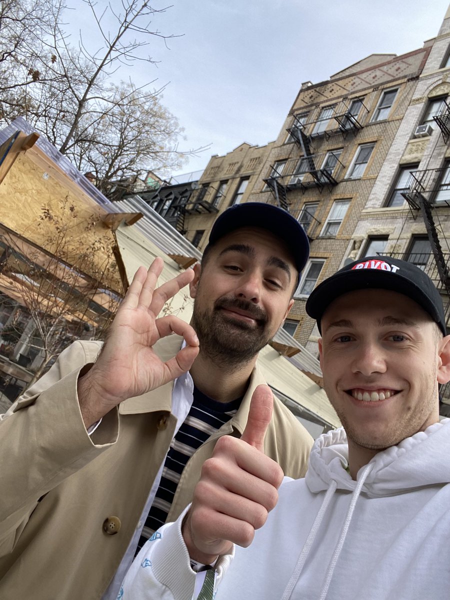 edels0n's tweet image. Ran into one of my heroes today. Jamie doesn’t have twitter so I’ll just say: @laughingwithal you’re also my hero.