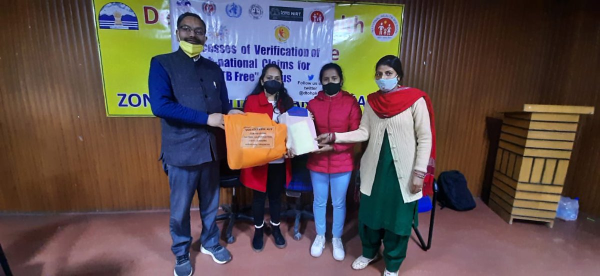 TB Mukt Bharat - Himachal (@mukt_tb) on Twitter photo Kits for the DLAS handed over to teams by DTO Kangra Dr. RK Sood and WHO Consultant Dr Shailja.
#TBMuktHimachal #TBMuktBharat #TBHaregaDeshJeetega #JanAndolan
<a href="/CMOFFICEHP/">CMO HIMACHAL</a> <a href="/Dr_rajivsaizal/">Rajiv Saizal</a> <a href="/TbDivision/">Central TB Division | #TBMuktBharat</a> <a href="/ddgtb2017/">DDG - TB | #TBMuktBharat</a> @nhm_hp <a href="/drrksood/">Dr Rajesh Sood Epidemiologist | TB Mukt Bharat</a> <a href="/DDNewsHimachal/">DD News Himachal</a> Kits for the DLAS handed over to teams by DTO Kangra Dr. RK Sood and WHO Consultant Dr Shailja.
#TBMuktHimachal #TBMuktBharat #TBHaregaDeshJeetega #JanAndolan
<a href="/CMOFFICEHP/">CMO HIMACHAL</a> <a href="/Dr_rajivsaizal/">Rajiv Saizal</a> <a href="/TbDivision/">Central TB Division | #TBMuktBharat</a> <a href="/ddgtb2017/">DDG - TB | #TBMuktBharat</a> @nhm_hp <a href="/drrksood/">Dr Rajesh Sood Epidemiologist | TB Mukt Bharat</a> <a href="/DDNewsHimachal/">DD News Himachal</a>