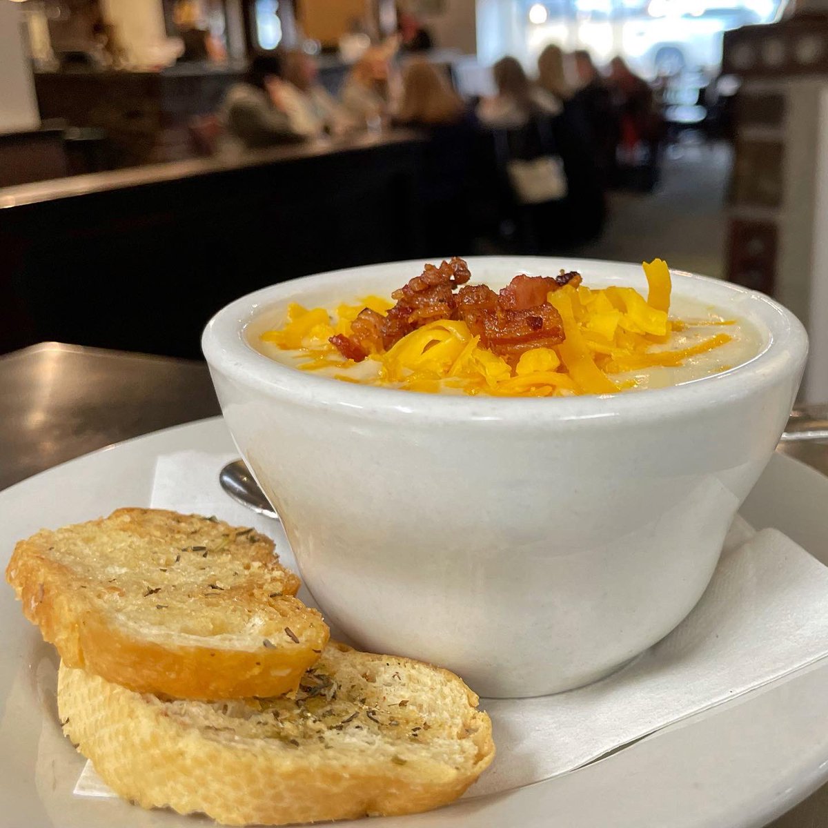BaxtersGrill's tweet photo. Come warm up with us!
#soupweather #loadedpotato https://t.co/oJfJyvFlCX