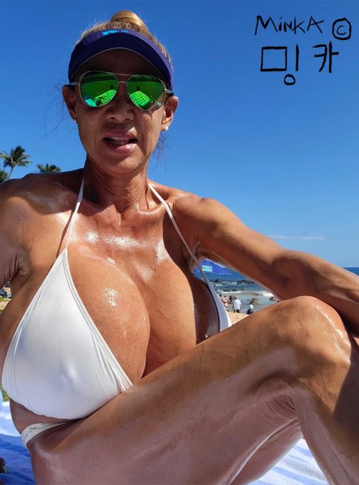 Good Morning https://t.co/J9CwuuHg5T<a href="/tag/tittytuesday"class="tags"><span>#tittytuesday</span></a><a href="/tag/bigtits"class="tags"><span>#bigtits</span></a><a href="/tag/hardnipples"class="tags"><span>#hardnipples</span></a><a href="/tag/hornymilf"class="tags"><span>#hornymilf</span></a>