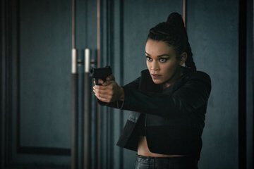 What a baddie! Give Pearl Thusi her flowers pls! 🥺🔥🔥🔥
 #WuAssassins