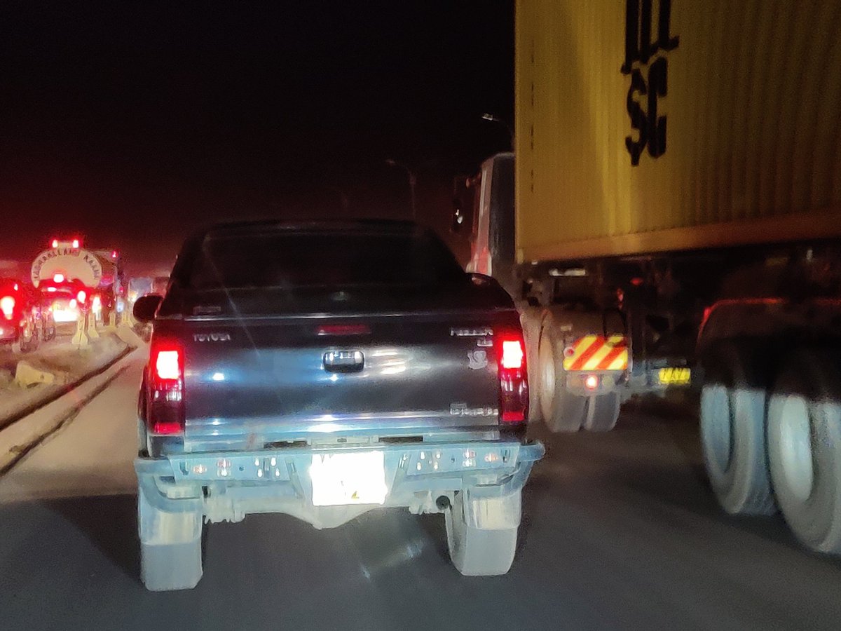 Courtesy on the road is important. KCL 732 V