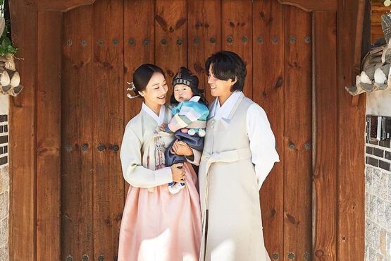 GimbapBlog2's tweet photo. #Gunmi, membre de #CrayonPop a annoncé être enceinte de son seconde enfant, qui serait une petite fille.
Félicitation à la petite famille qui s'aggrandit. https://t.co/JQVE1jKC02