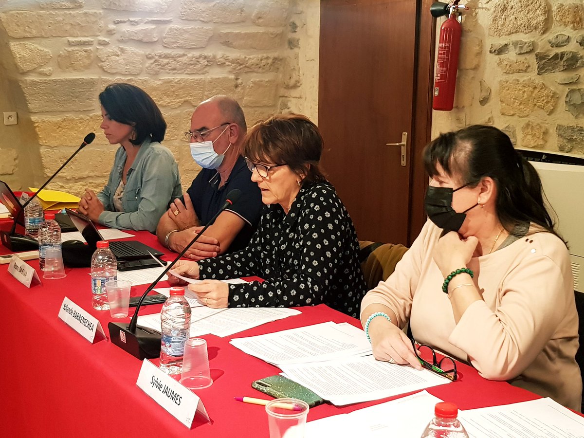 Ville de Saint-Brès tweet media