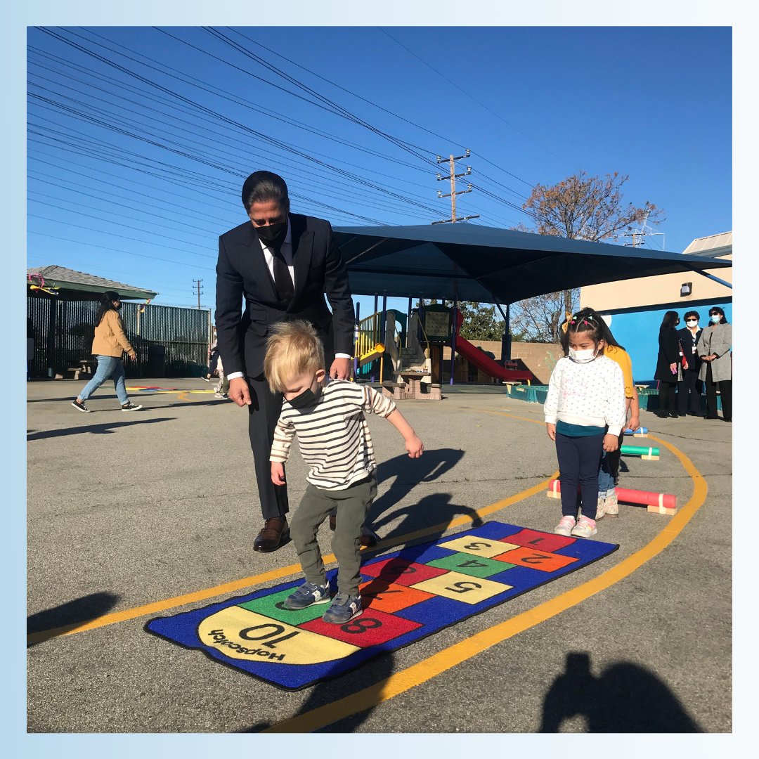 LAUSDSup's tweet photo. School Tour Day Two is kicking off at Fair Avenue Early Education Center with @Kelly4LASchools in @LDNESchools / @NOHOValleyViCOS. It is wonderful to see the preparation that our youngest learners are receiving ahead of kindergarten - and beyond!

#FairAvenueEEC #BoardDistrict6 https://t.co/gZEK0rSKva