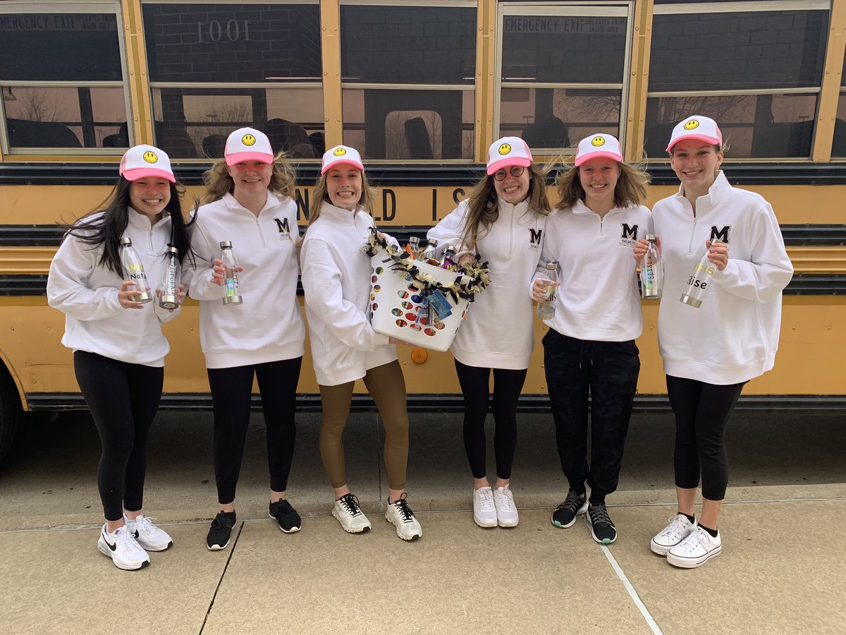 mhstigerswim's tweet photo. MISD Swimmers and Divers are headed to STATE! Thank you MHS for the clap out and Mayor Evans for seeing off our athletes! @LakeRidgeSwim @MansfieldDiving @legacyswim @Summitswimming1 @CoachCarterTHS @CityMansfieldTX @evans4mansfield @MHSAmbush @MISDathletics https://t.co/3ACG5h2Mue