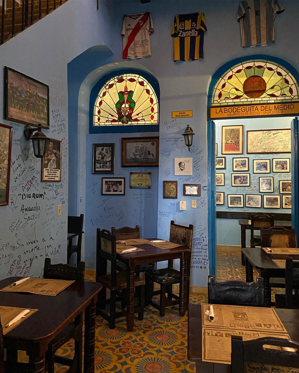 La Bodeguita del Medio, a popular place among tourist, picturesque, serves good mojitos and a vintage ambience. 

-----
 📸: @lera_abovyan

#Cubatravel #havana #lahabana #habana #Cubalculture #Cuban #beautifulcuba #cubanart #visitcuba #igerscuba #travelcuba #mojitos