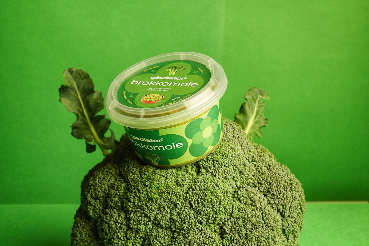 El primer #brocomole del mundo.

¿Hablamos de sus propiedades antioxidantes? ¿Quieres comer realmente sano?

Nada de procesados, totalmente #natural. ¿Te unes a probarlo? 

#Brokkomole #realfood #fresh #brocoli #gladiator #fitness #fit