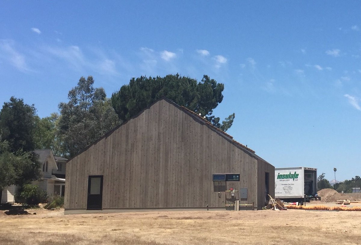 InsulateSB's tweet photo. Peek - a - boo, I see you (Spray Foam Truck)!
Nice new barn in the Santa Ynez Valley.
.
.
.
.
.
#insulatesb
#insulatesantabarbara
#insulatesocal
#insulation
#sprayfoam
#sprayfoaminsulation
#santabarbara
#montecito
#losangeles
#goleta
#california
#business https://t.co/cTFSKXViB6
