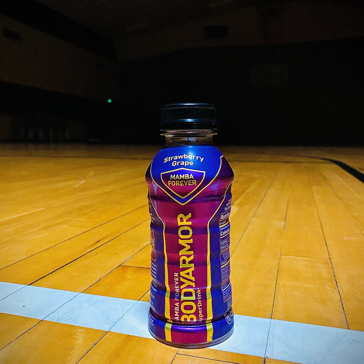 bentenabed's tweet photo. After a night of hoops proper hydration is a must, good thing @DrinkBODYARMOR got me covered with superior hydration and a great taste that leaves me feeling refreshed! #bodyarmoru #bodyarmor
#kobe #mamba #mambamentality #mambaforever https://t.co/zxH976mFCF