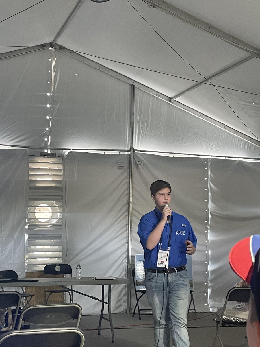 LafCo_District's tweet photo. Lafayette High School freshman, Cody Quarles, spent his weekend representing young ham operators at the Hamcation Youth Forum. Cody (K0DIE) ,an amateur extra operator, was a guest speaker. He spoke about the fun he is having experiencing with digital modes. https://t.co/8On35N4sW6