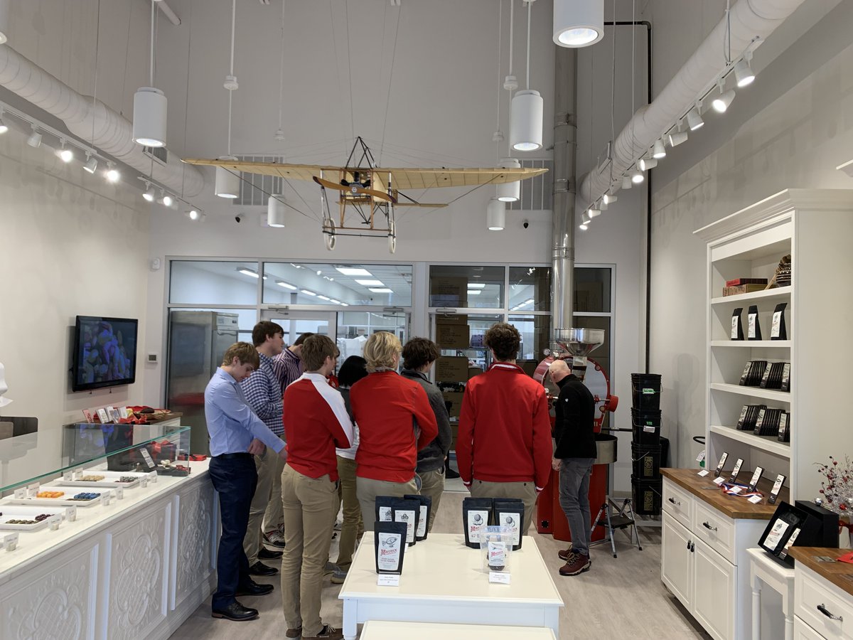 LS_Scholars's tweet photo. Thank you to Paul Picton @MaverickChoco for hosting @LS_Scholars seniors from @LaSallePride to discuss chocolate making, entrepreneurship, and marketing. Great chance to learn about its bean-to-bar process and taste (and purchase) amazing, award-winning chocolate. https://t.co/mfwuANCDuw