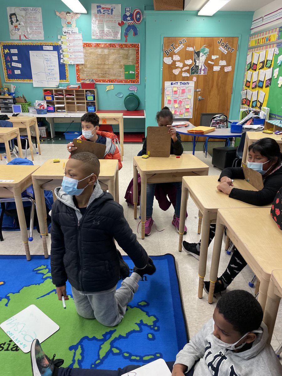 mrmarino2008's tweet photo. #momentoftheday when the students take over the number talk! Love it! #theydothework ⁦@UFT⁩ ⁦@BBOUFT⁩ ⁦@UFTUnity⁩ ⁦@UFTDistrict12⁩ ⁦@UFT_Elementary⁩ https://t.co/MVqZz5eeuS