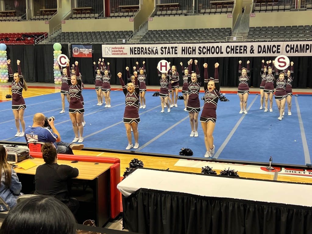 DiscovererWay's tweet photo. Good Luck to the Discoverer Cheer team today! Here's a few photos of them competing this morning!
#GoDiscovers #DiscovererCheer #proudtobeCHS #proudtobeCPS #GoBigC https://t.co/GwEnwUgguP