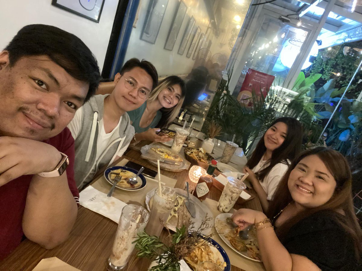 cienssy's tweet photo. PnB ❤️ https://t.co/NJpz9gA31R