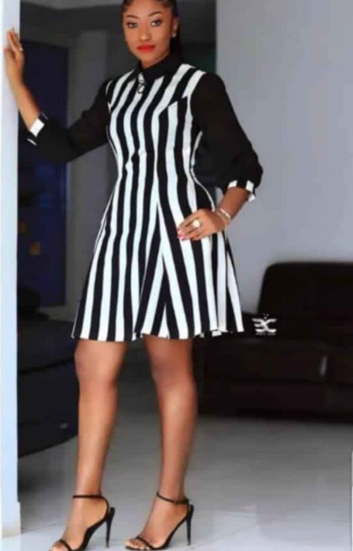UHUB_NG's tweet photo. N5,500 CAN CHANGE YOUR WARDROBE

YOU GET

1. FREE DELIVERY ON ALL YOUR ORDERS.

2. FULL REFUND IF YOU DO NOT LIKE YOUR ORDER.

3. THE MORE YOU BUY, THE LESS YOU PAY.

1 gown - 6,500

2 gowns - 6,000 each

3 gowns - 5,500 each

DM/WHATSAPP: 08137035427

Please RT 🙏 https://t.co/vBKpqtp5mX