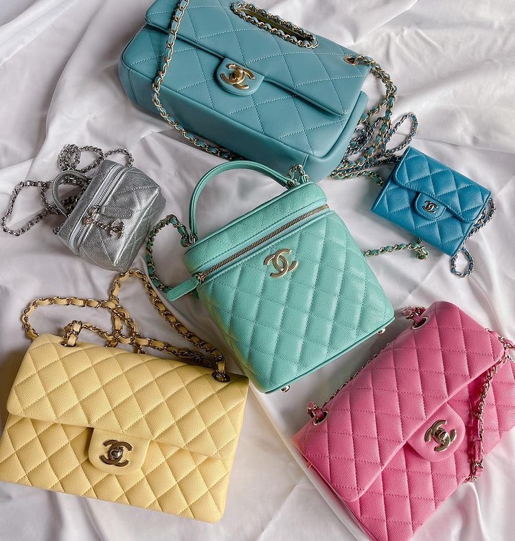 SelectOutfit's tweet image. Colorful bags