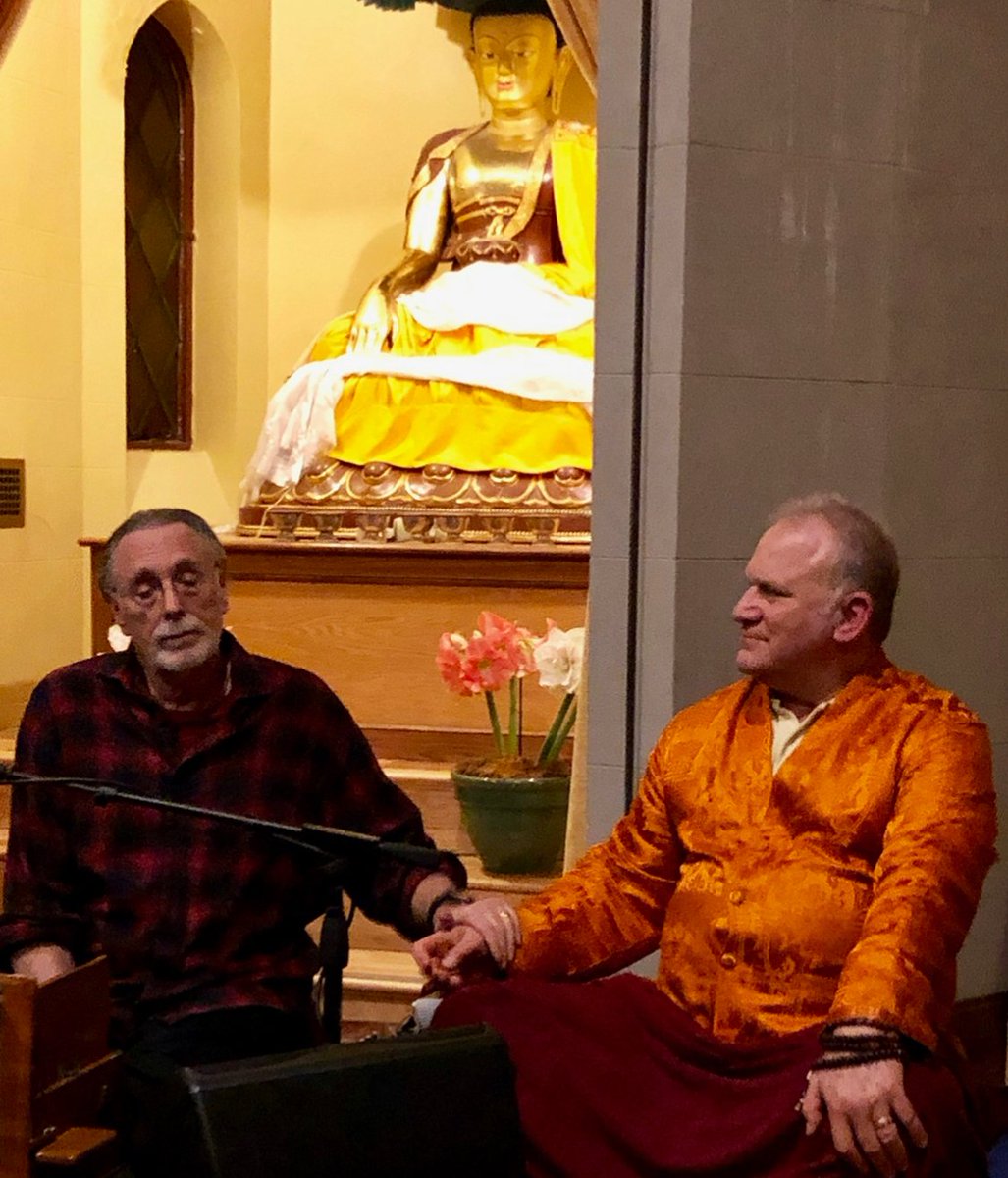 LamaSuryaDas's tweet photo. TBT-with Dharma Das brother #KrishnaDas at #GarrisonInstitute 2018-he joins me for our Dzogchen Center Live Virtual Spring Retreat March 18-20. Join us! https://t.co/075mNDP2kr #LamaSuryaDas #Dzogchen #Meditation #Mindfulness #SelfInquiry #Devotion #Yoga #Wellness #Healing https://t.co/gHmBhUkAui