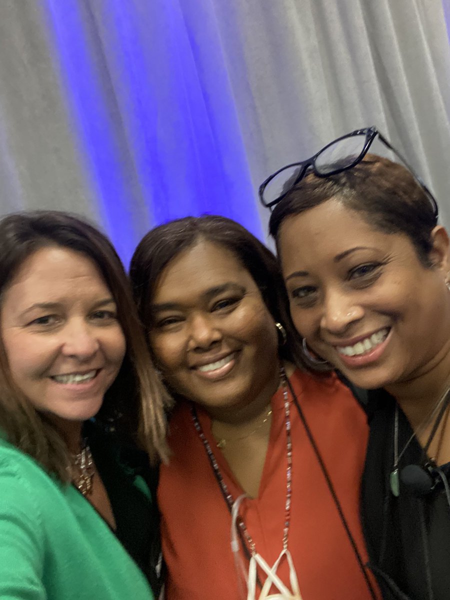MsFlood3's tweet photo. Success!!! Just finished presenting at the #eseaconference for the 1st time. @pgcps @lpmc_eagles https://t.co/U32WcnfcNJ